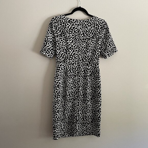 Talbots Sz 2 Snow Leopard Animal Print Career Workwear Short Sleeve Sheath Dress - Picture 9 of 11